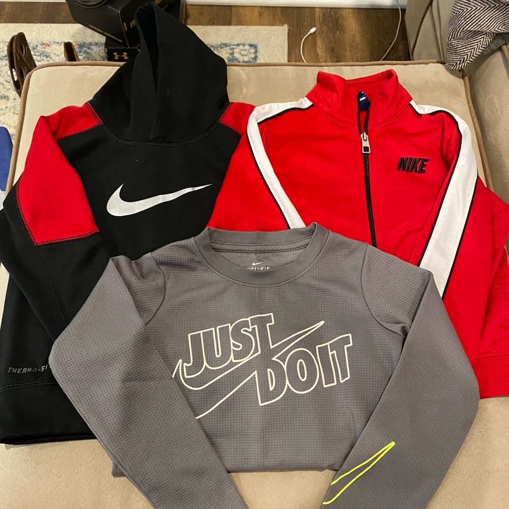 Nike size 5 lot